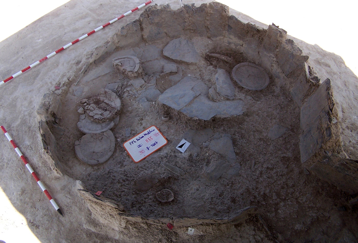 Around the time the women were buried in the Montelirio tholos chamber, a second collection of grave goods was left for the Ivory Lady, including an Asian elephant tusk (top) carved with geometric designs. (Courtesy Research Group ATLAS, University of Sevilla/Photograph: José Peinado Cucarella)